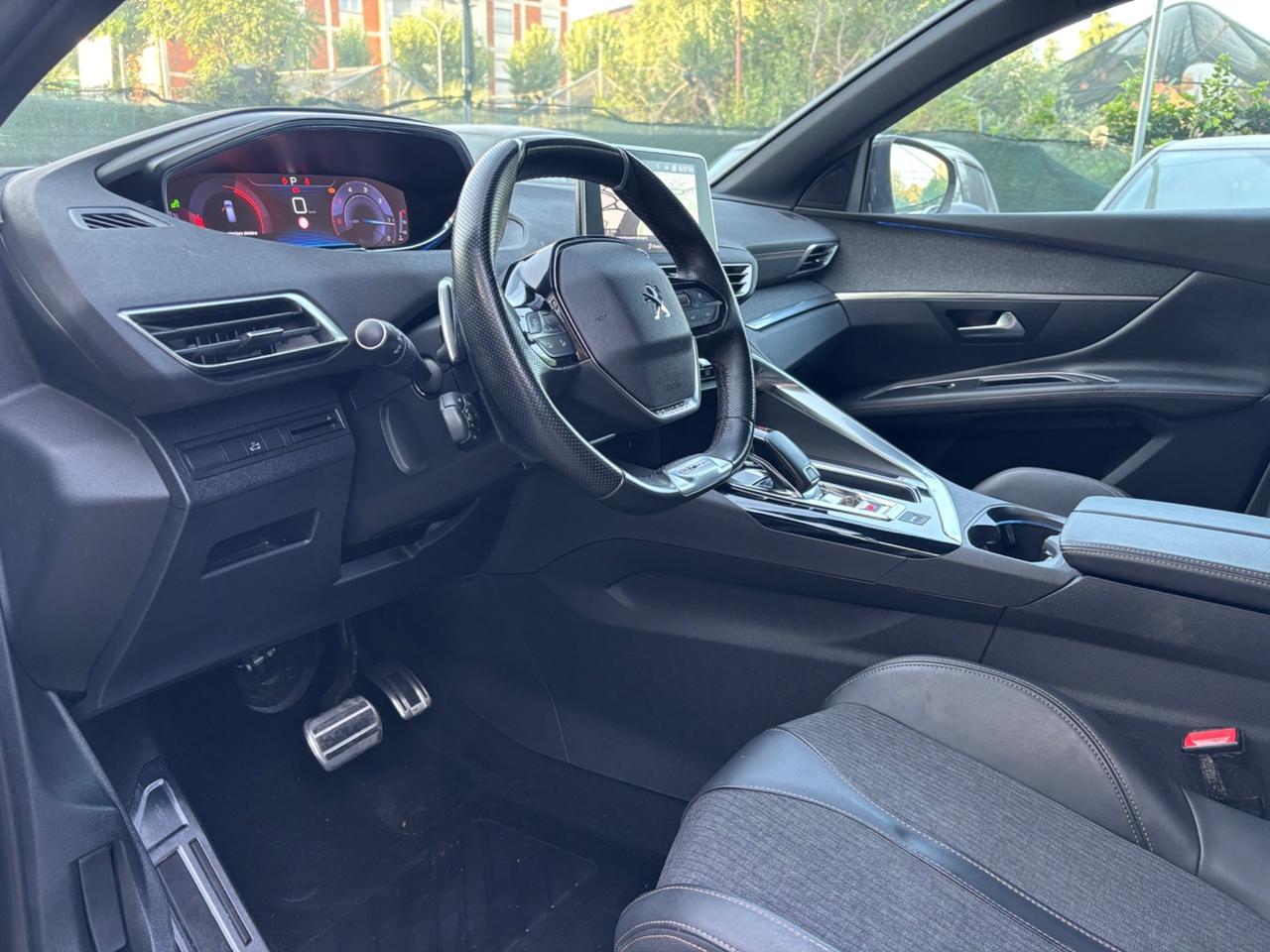 Peugeot 3008 hdi 130cv automatica GT Line