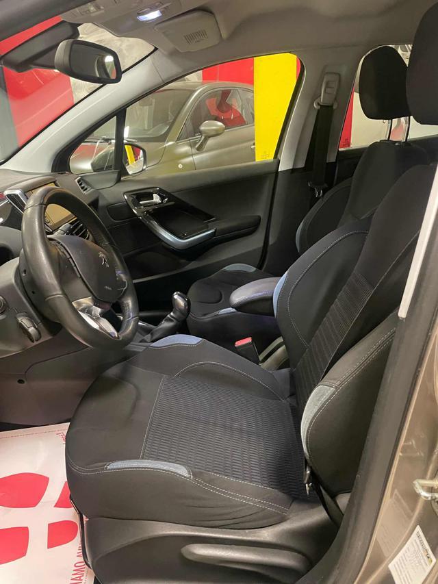 PEUGEOT 208 1.6 8V e-HDi allure *navi/cruise/led/neo patent*