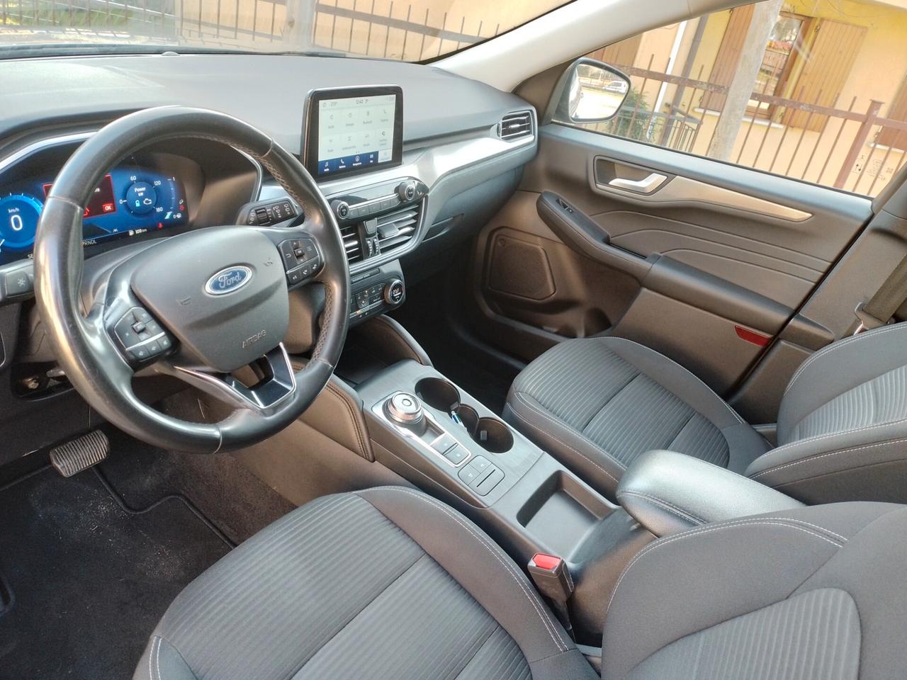 Ford Kuga 2.5 Full Hybrid 190 CV CVT 2WD Titanium