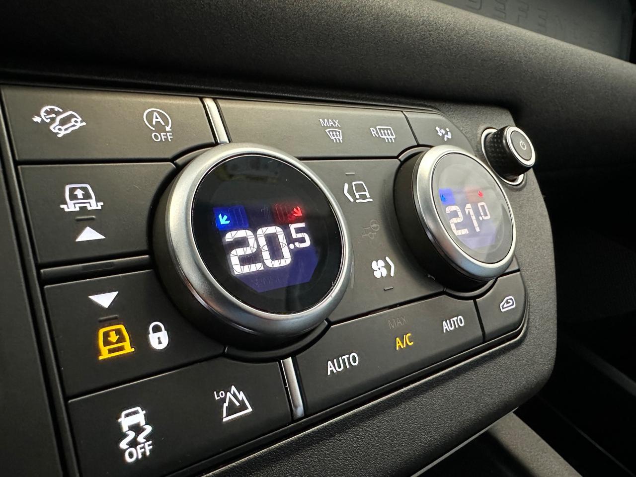 Land Rover Defender 110 2.0 SD4 AWD Auto SE