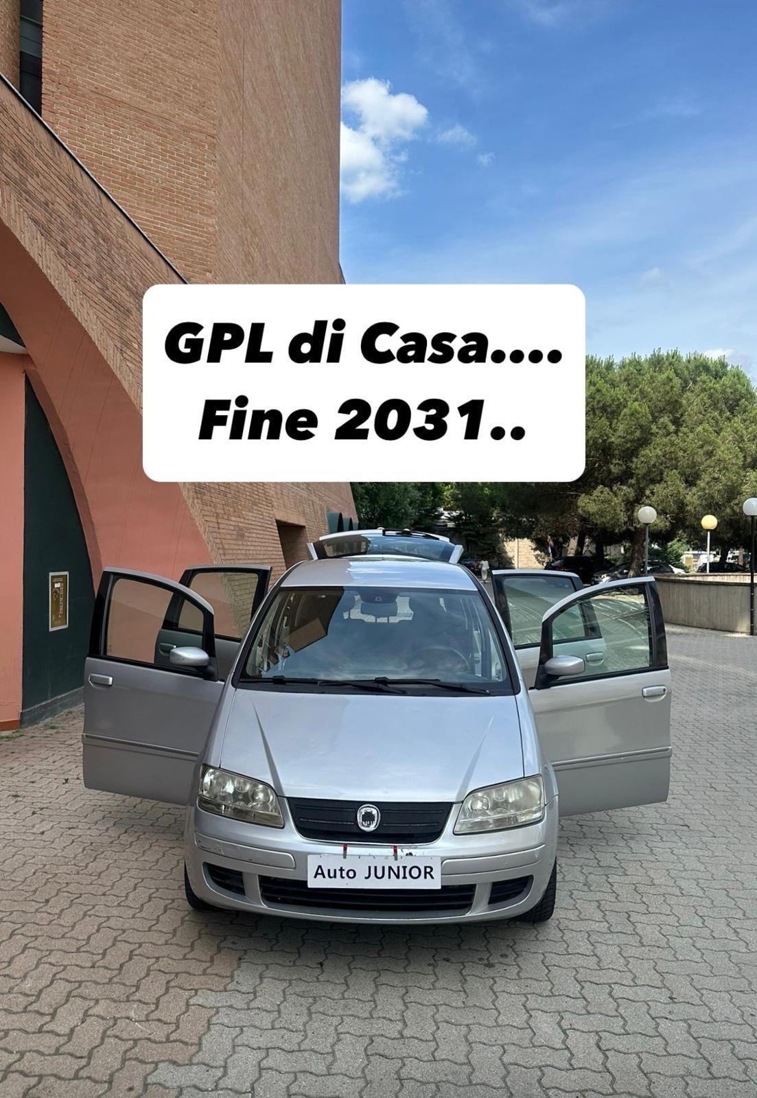 Fiat Idea 1.4 BlackEnergy GPL