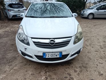 Opel Corsa 1.2 80CV 3 porte GPL-TECH Club