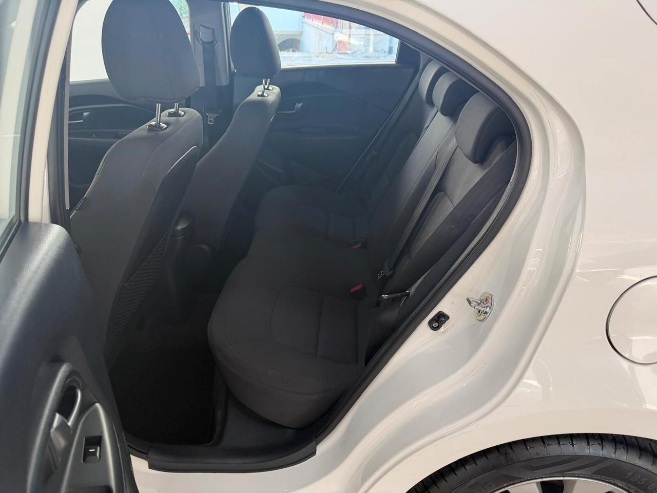 Kia Rio 1.4 CRDi 5p. Cool