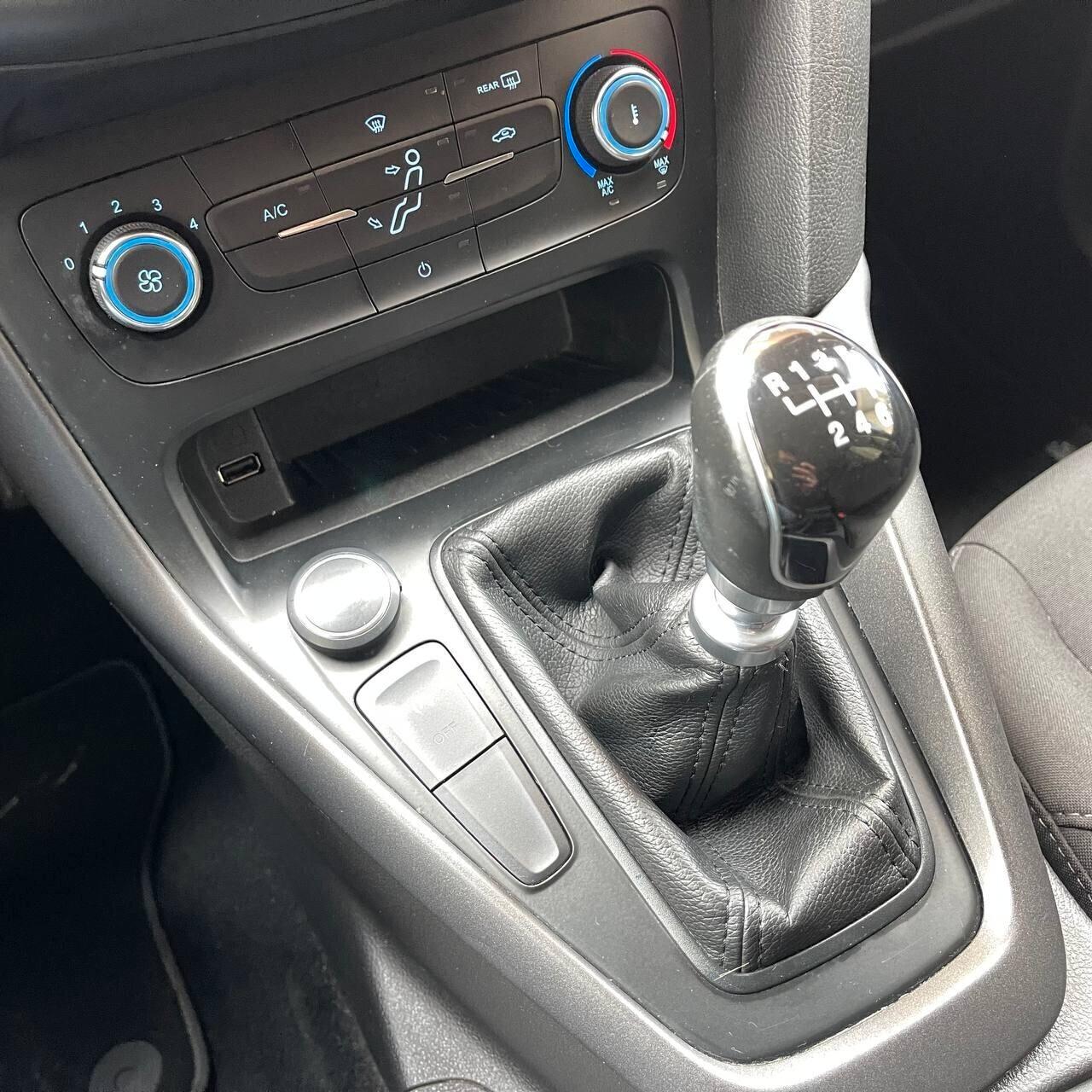 Ford Focus 1.5 TDCi 95 CV Business