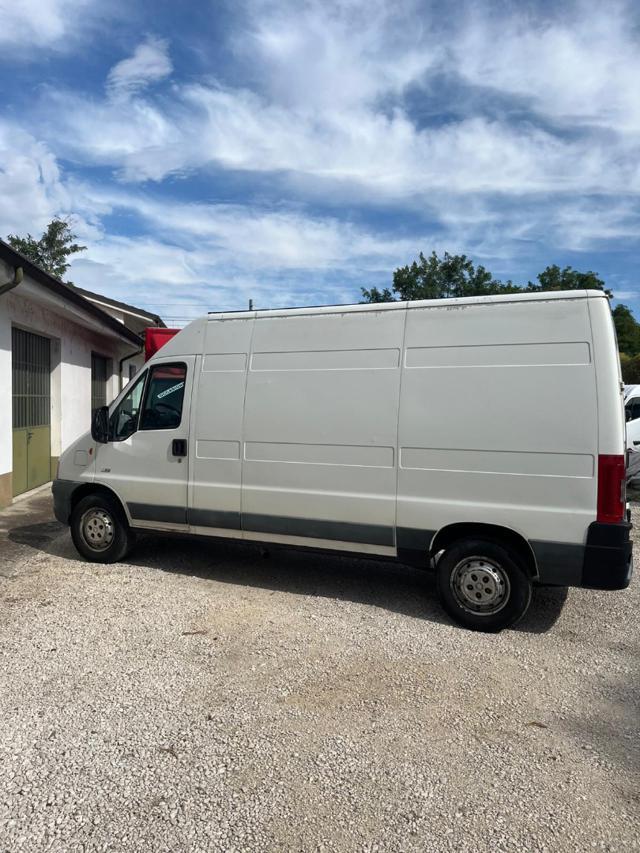 PEUGEOT Boxer 330MH 2.8 HDi cat PM-TA Furgone