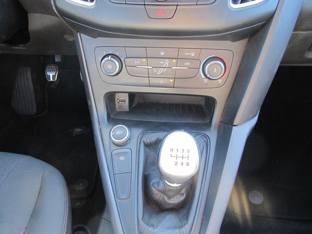 Ford Focus 1.5 TDCi 120 CV Start&Stop ST Line