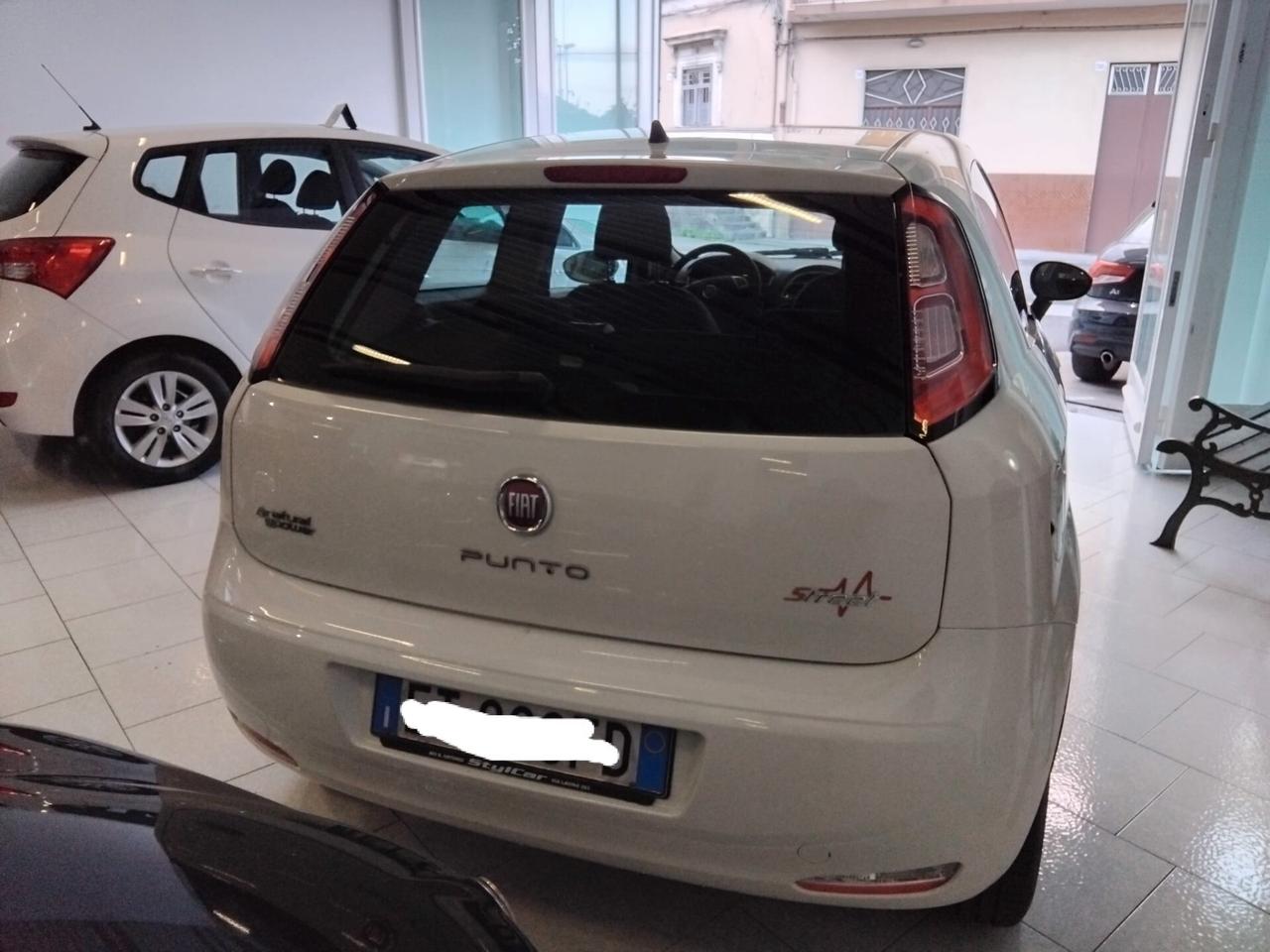 Punto 1.4 8V 3 porte Natural Power Lounge