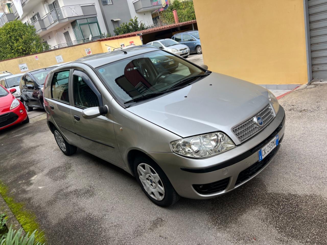 Fiat Punto 1.2i cat 5 porte ELX