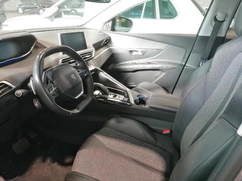 Peugeot 3008 BlueHDi 130 S&S EAT8 Allure