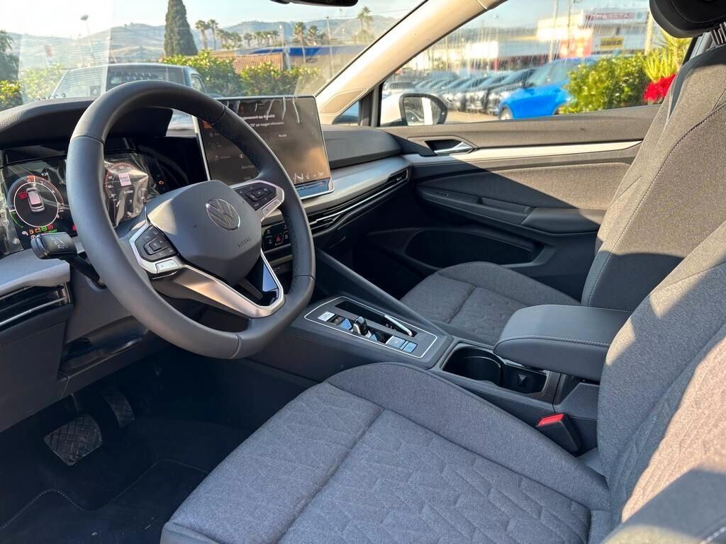 Volkswagen Golf 1.5 TSI eHybrid DSG Style 2025 / KM 0 IVA ESPOSTA TUA A SOLI 315 Euro al mese