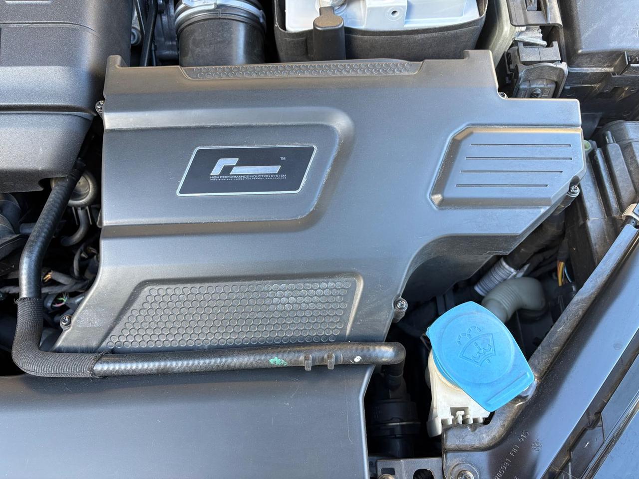 Volkswagen Golf Sport 2.0 GTI Performance #7593