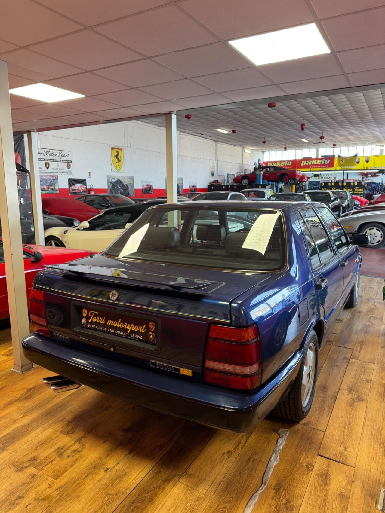 Lancia Thema Ferrari 8.32 PERMUTE
