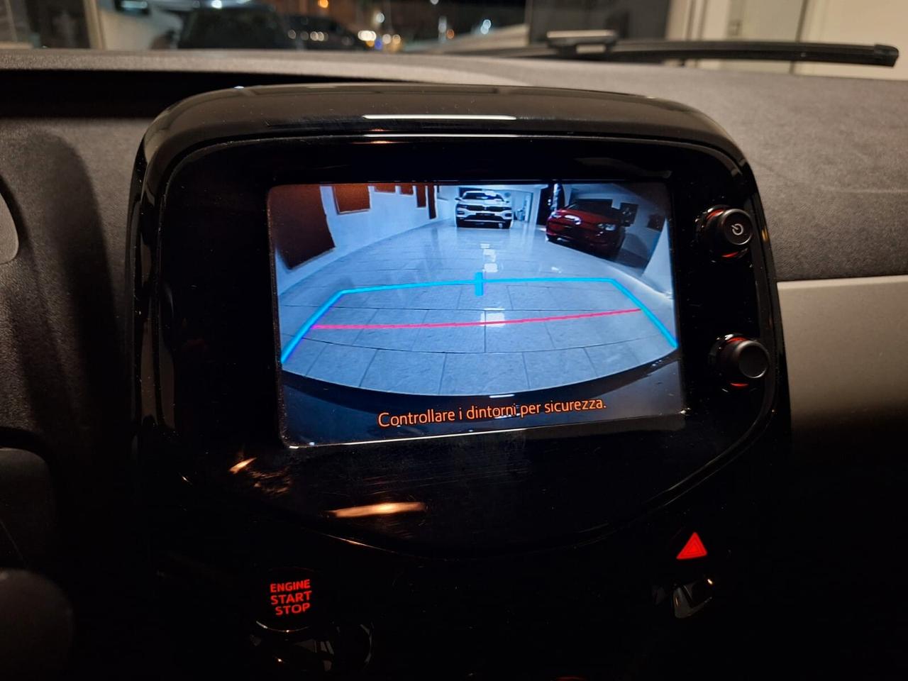 Citroen C1 VTi 68 Shine INTROVABILE - PELLE/CARPLAY/RETROCAMERA