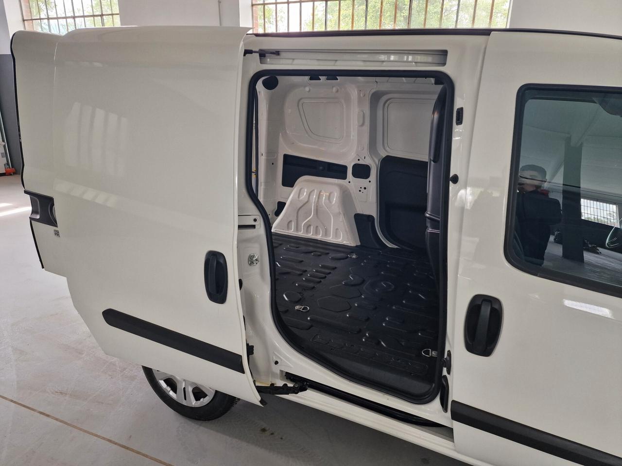 Fiat Doblò 1.3 mjt 95cv Euro6b
