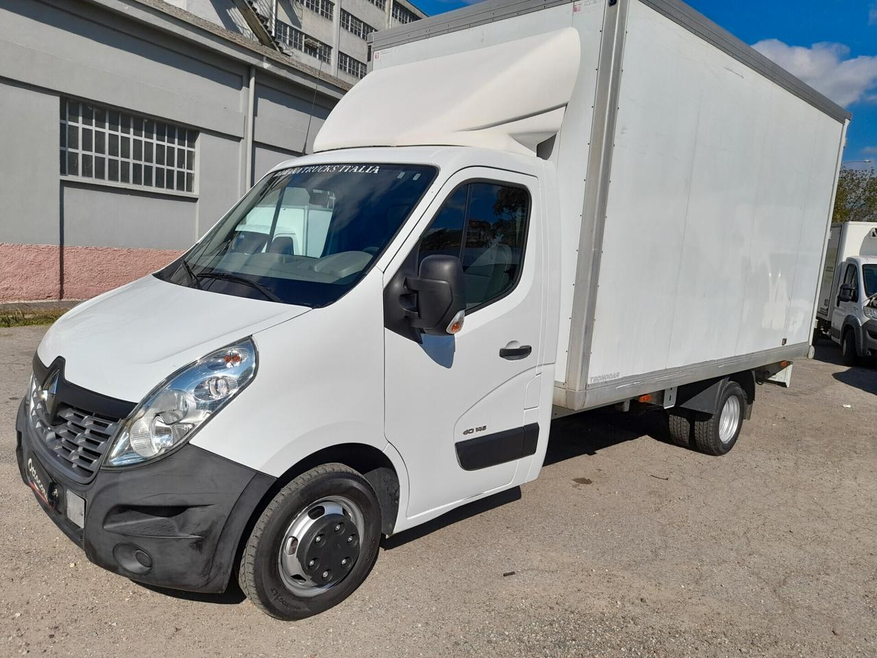 Renault Master T35 2.3 dCi/145 PM- CASSONATO