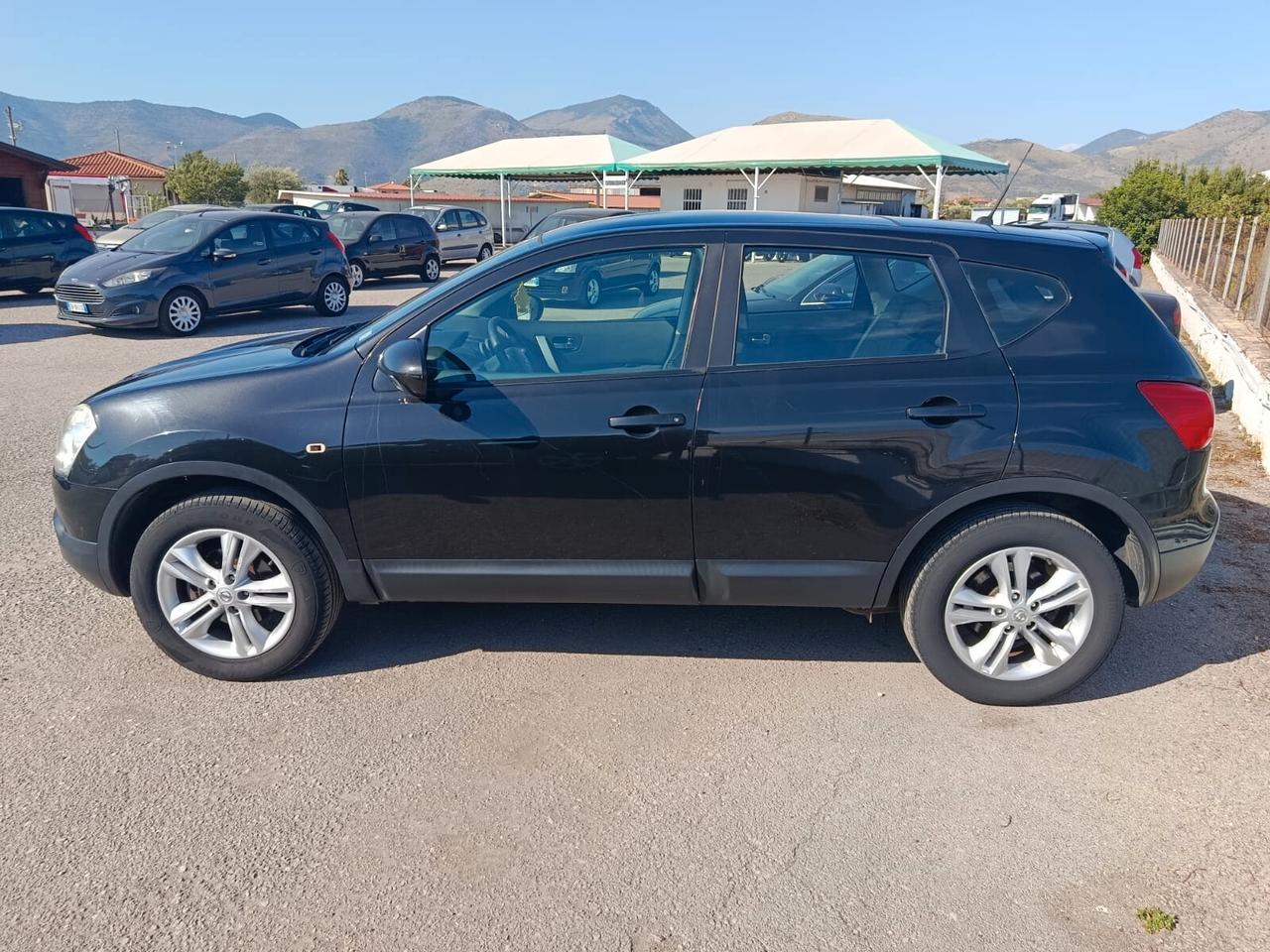 Nissan Qashqai 2.0 dCi DPF 4WD Tekna