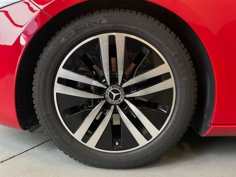 Mercedes-Benz Classe A A 180 d Sport auto