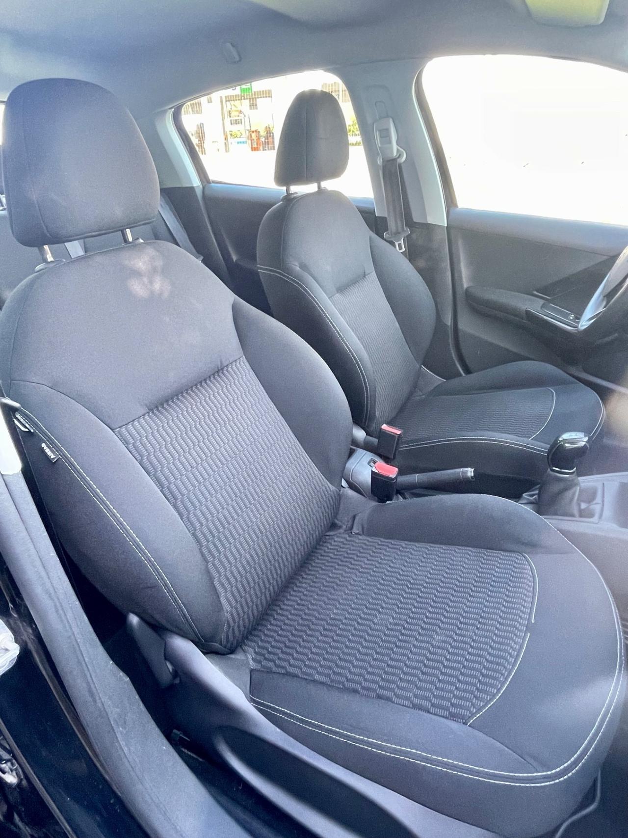 Peugeot 208 BlueHDi 75 5 porte Active
