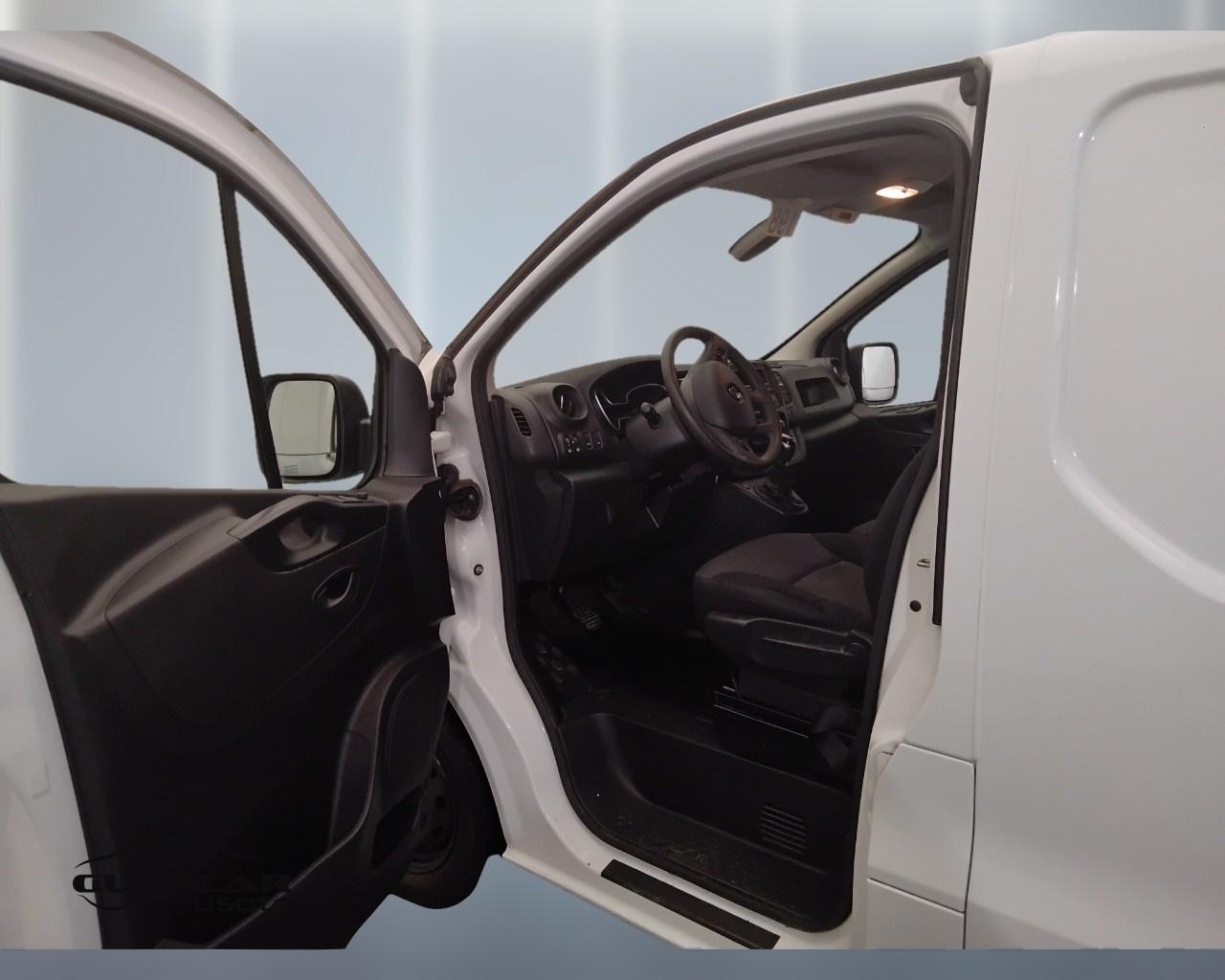 RENAULT Trafic IV 27 2019 - trafic T27 2.0 dci 120cv L1H1 Ice