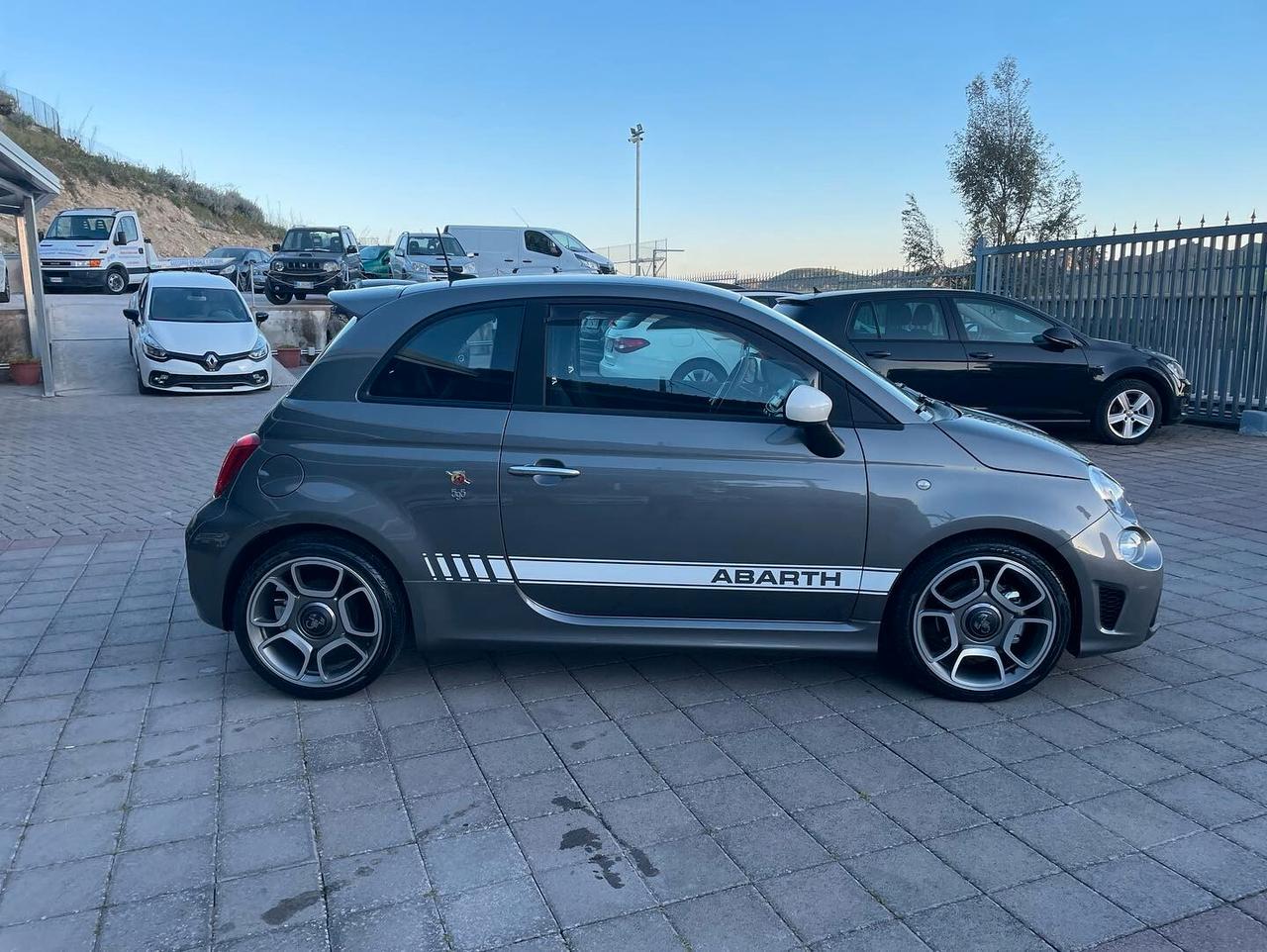 Abarth 595