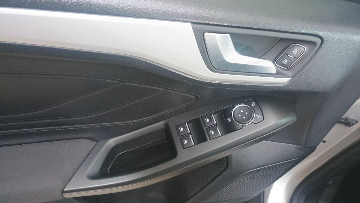 Ford Focus 1.5 ecoblue Business Co-pilot s&s 120cv auto my20.75