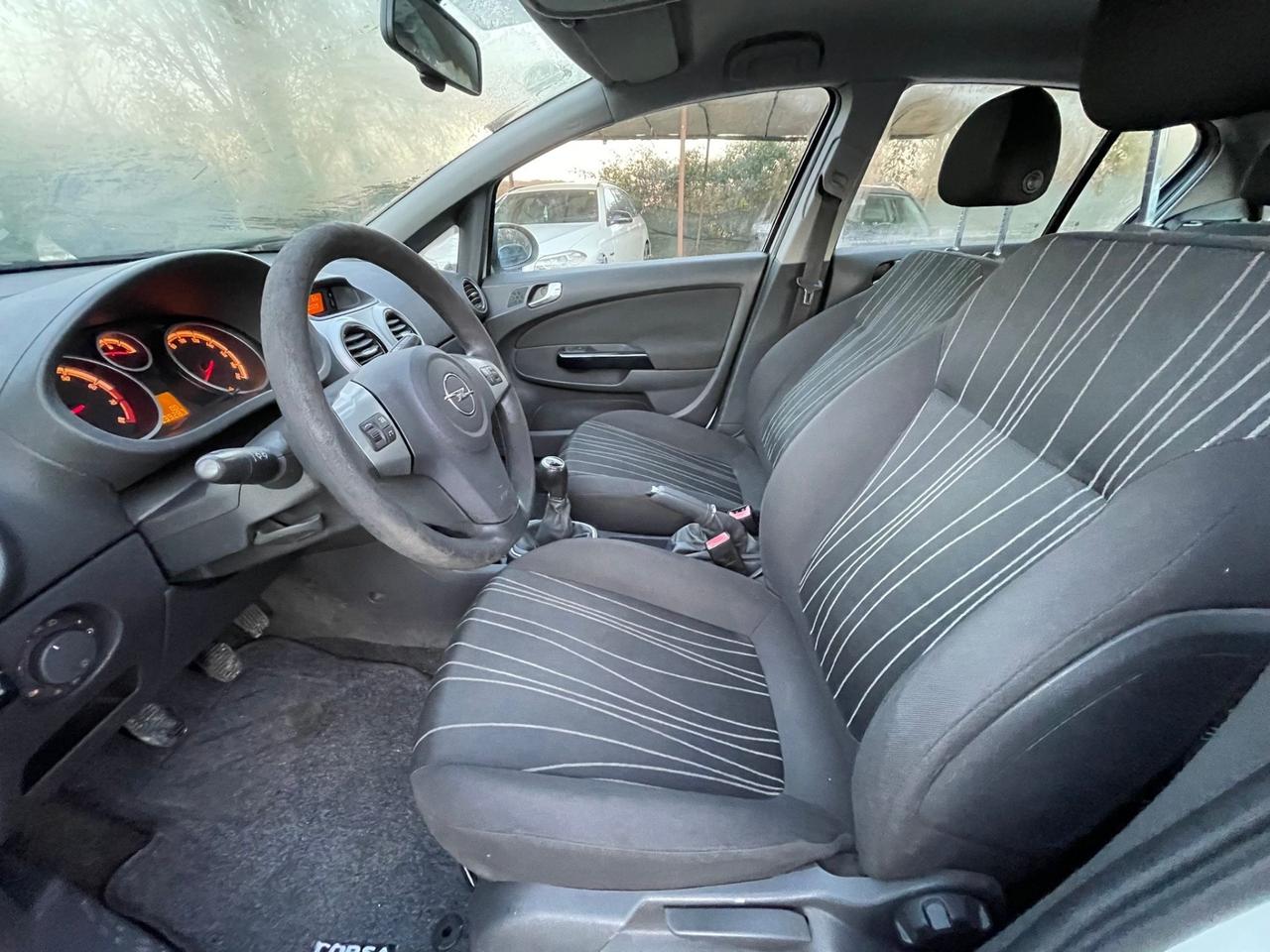 Opel Corsa 1.2 85CV 5 porte GPL-TECH Club