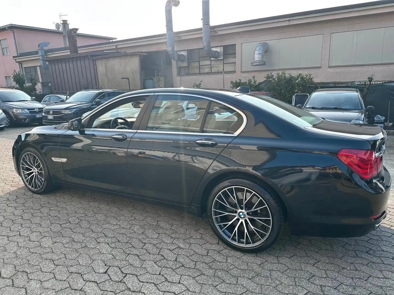 Bmw 750 750Li Futura