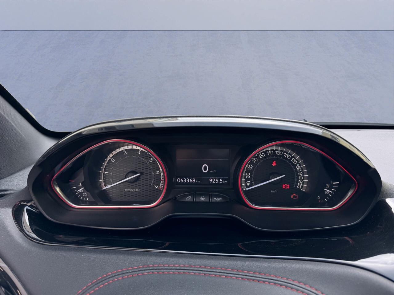Peugeot 208 1.6 THP 200 CV 3 porte GTi