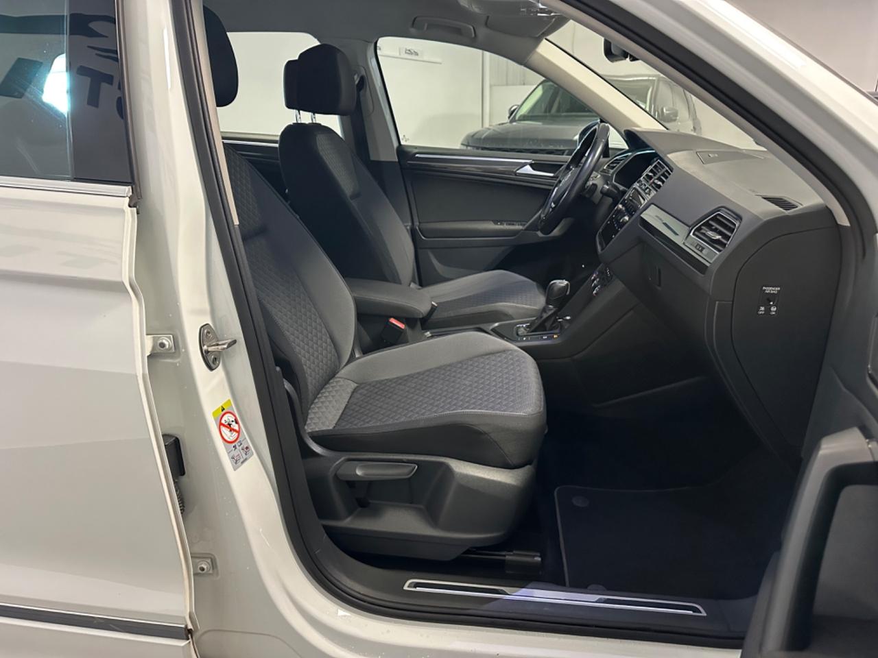 VOLKWAGEN TIGUAN 2.0 TDI 150CV DSG R-LINE