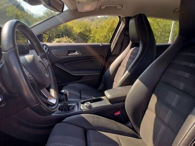 Mercedes-Benz GLA GLA 200 d Sport