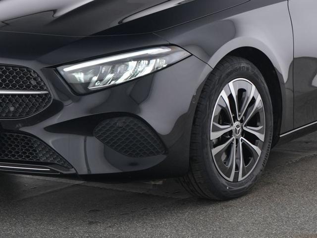 MERCEDES-BENZ A 180 Automatic Progressive Advanced