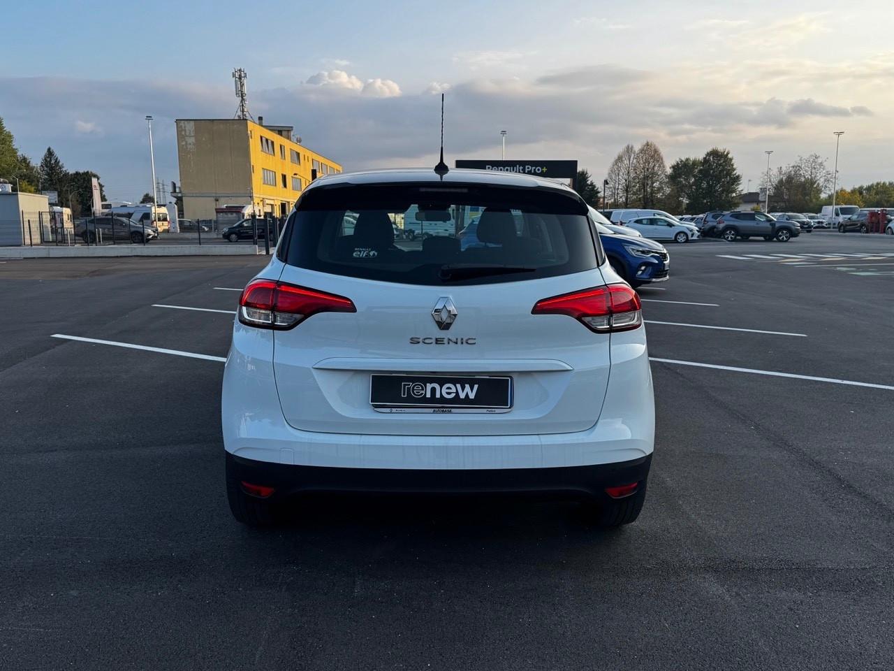 Renault Scenic Blue dCi 120 CV EDC Sport Edition2