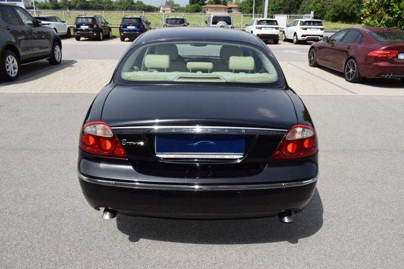 Jaguar S-Type 2.7 diesel V6 Executive
