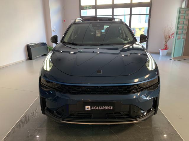 LYNK & CO 01 PHEV "TETTO PANORAMICO"
