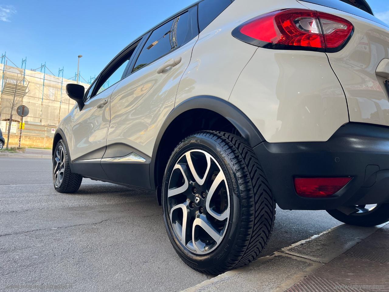 RENAULT Captur dCi 8V 90 CV S&S Energy Iconic