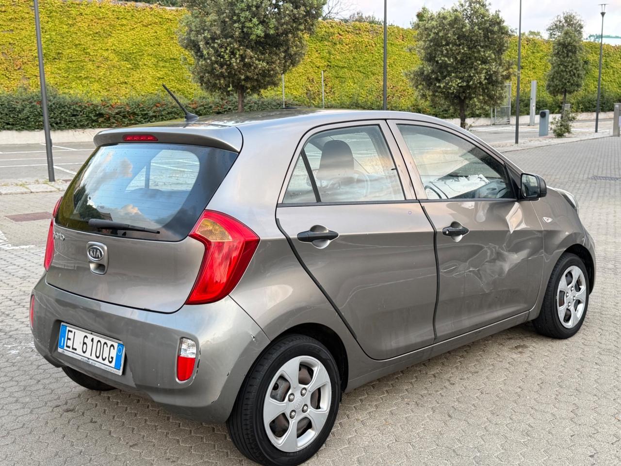 Kia Picanto 1.0 12V benzina km 104.000 - 2012