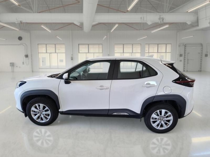 TOYOTA YARIS CROSS 1.5H 92 CV E-CVT BUSINESS SUV