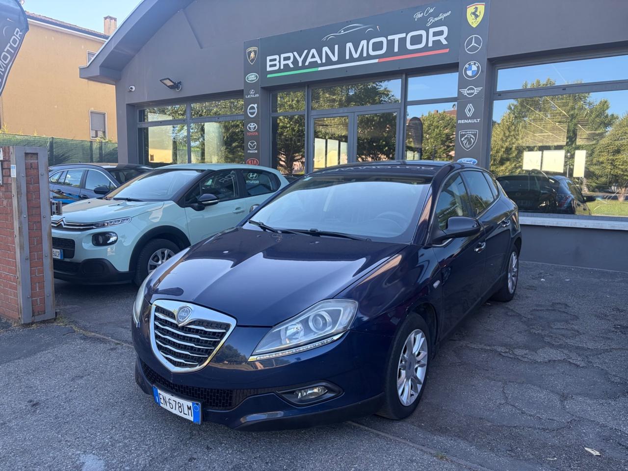 Lancia Delta 1.6 MJT DPF 120 CV Gold