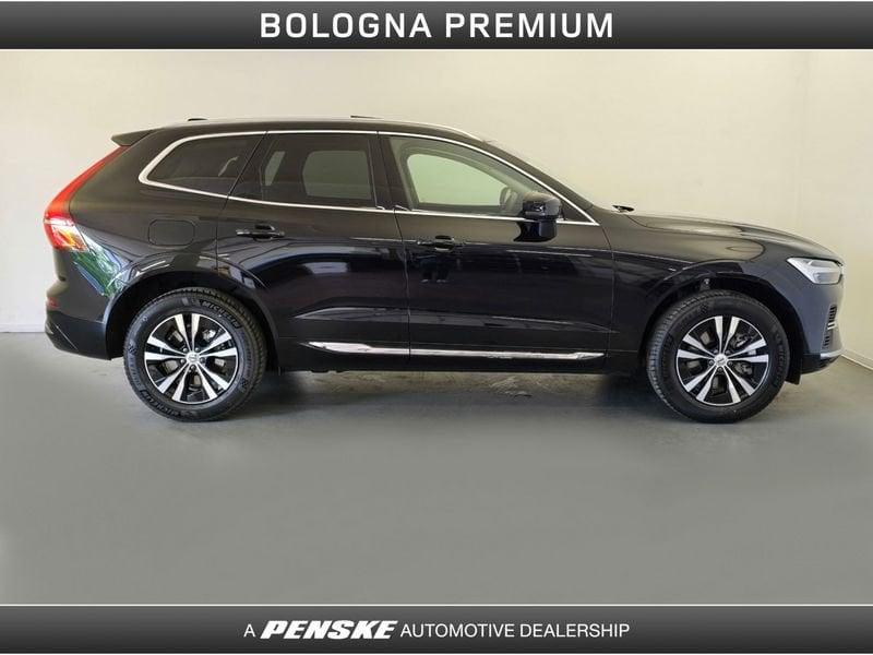 Volvo XC60 T6 Plug-in hybrid AWD automatico Core