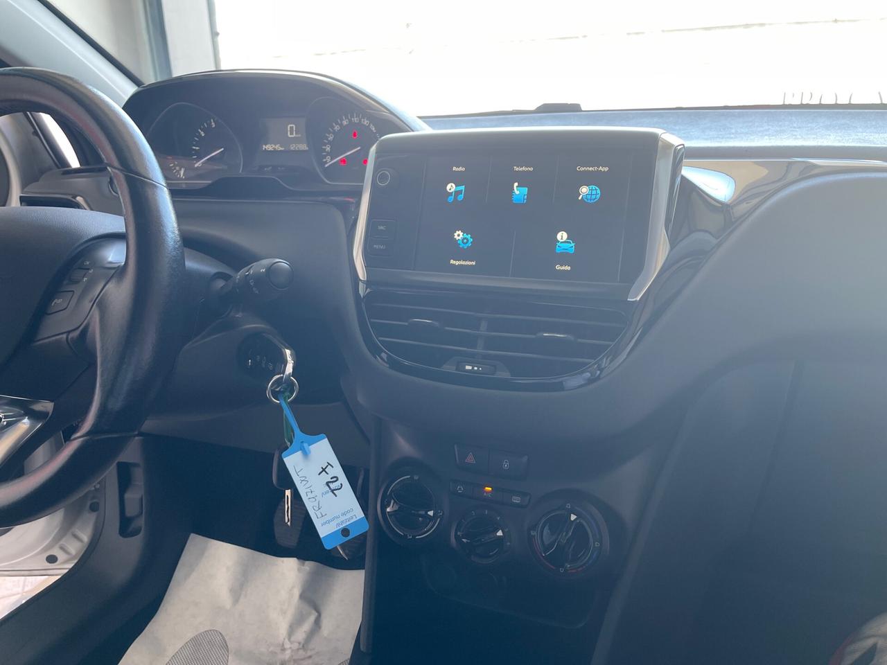 Peugeot 208 PureTech 82 5p. GPL Allure