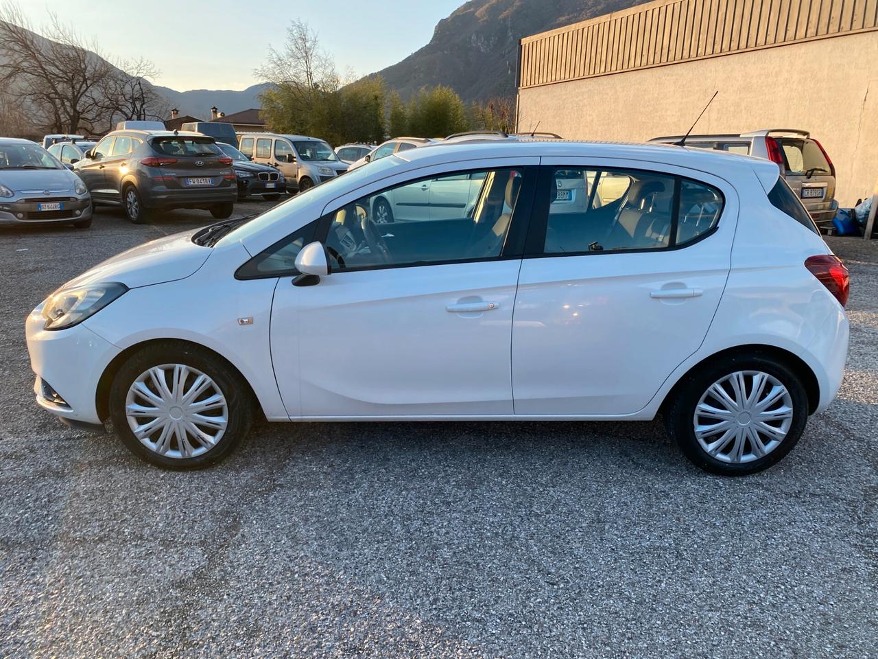 Opel Corsa 1.4 90CV GPL Tech 5 porte Advance