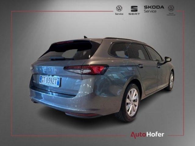 SKODA Superb 2.0 TDI DSG Wagon Selection Camera DAB+ LED Navi