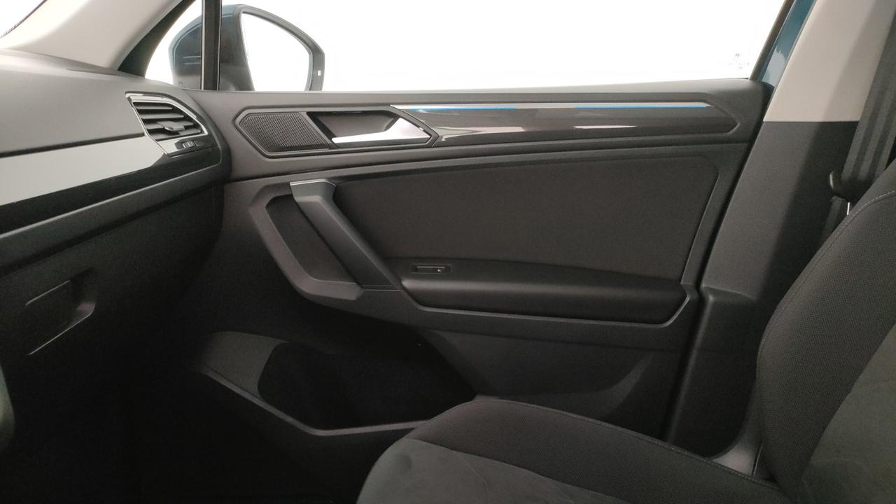 VOLKSWAGEN Tiguan 2.0 tdi Elegance 4motion 150cv dsg