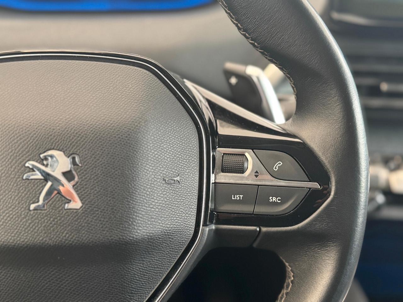 Peugeot 3008 Hybrid 225 e-EAT8 Allure Pack