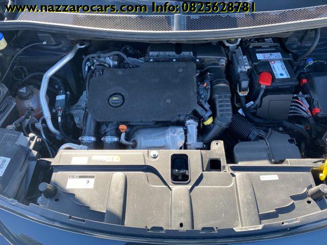 PEUGEOT 3008 BlueHDi 130 EAT8 Business NAVIGATORETELECAMERA