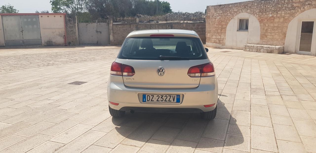 Volkswagen Golf 1.6 TDI DPF 5p. Highline