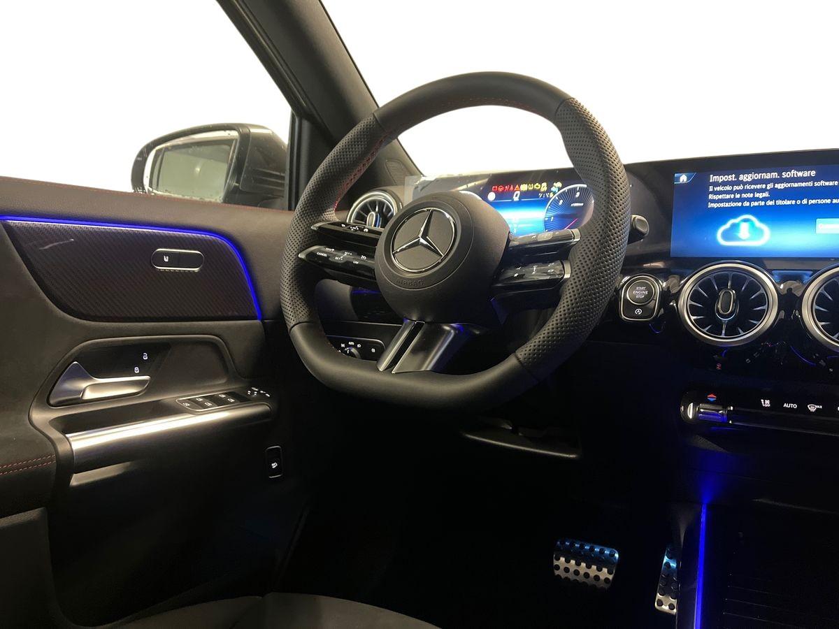 Mercedes-Benz GLA 200 d automatic