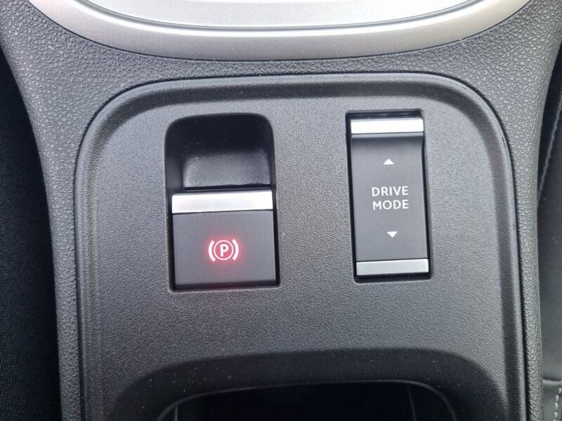 Jeep Avenger E-HYBRID Summit 1.2 110cv DCT MHEV