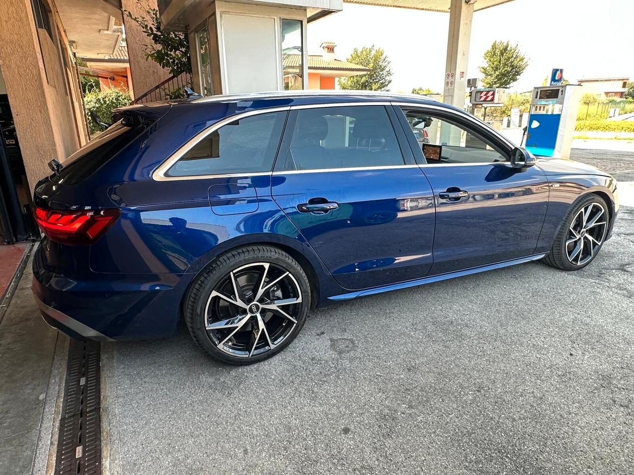Audi A4 Avant 50 TDI quattro tiptronic S line edition