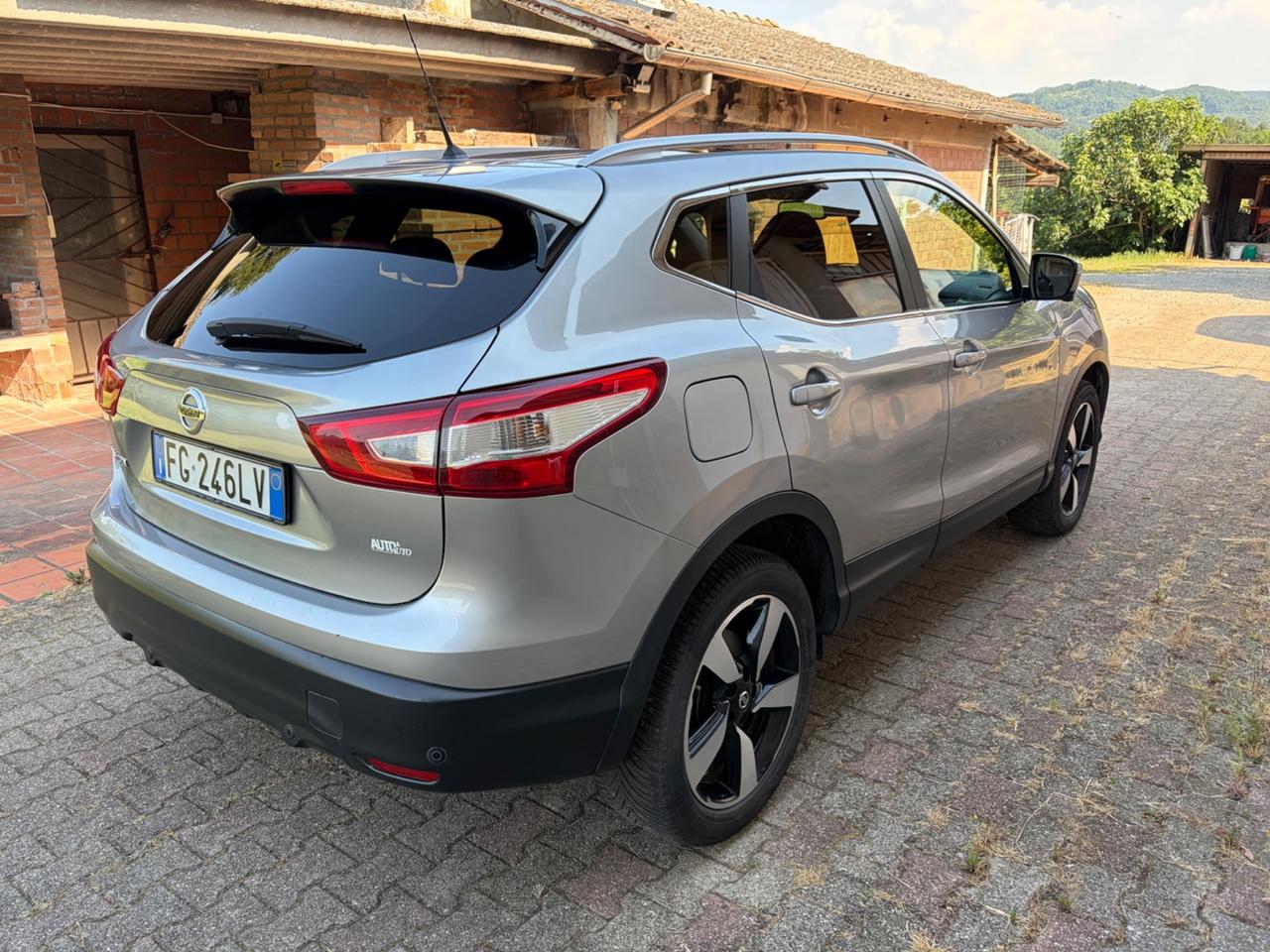 Nissan Qashqai 1.5 dCi N-Connecta
